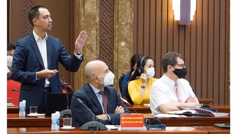 International experts contribute to the development of the cultural industry in the capital city. (Photo: NDO/Giang Nam)