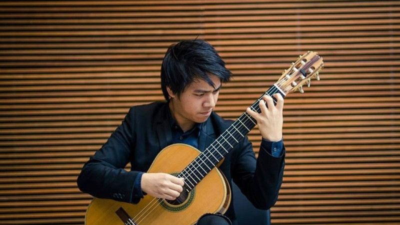 Tran Tuan An is one of the “genius guitarists of Vietnam” 