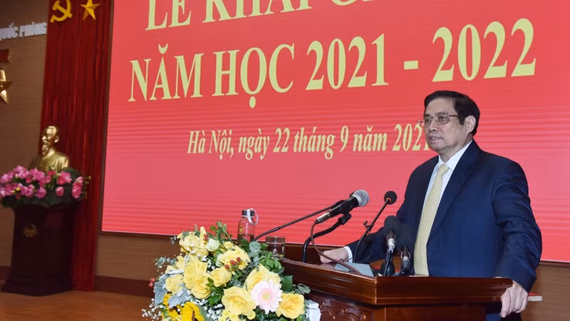 Prime Minister Pham Minh Chinh speaking at the National Defence Academy (Photo: Tran Hai)