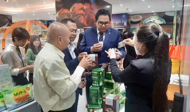 Delegates to the seminar