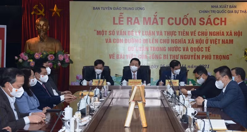 At the ceremony introducing the book. 