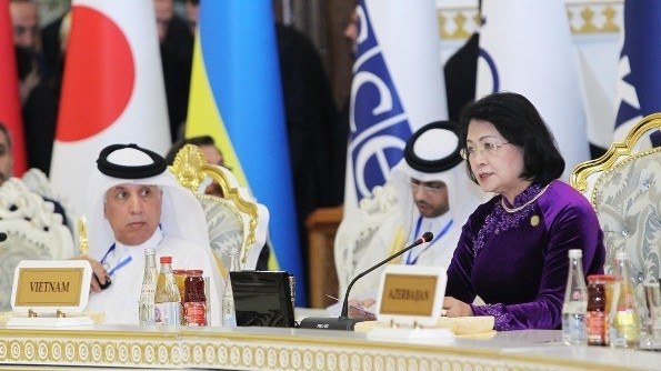 Vice President Dang Thi Ngoc Thinh speaks at the 5th Summit of the Conference on Interaction and Confidence Building Measures in Asia (CICA) held in Dushabe, the capital city of Tajikistan on June 15. (Photo: VNA)