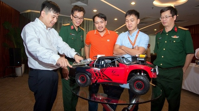 The Digital Race 2019 themed "Programming Self-propelled Vehicles" is open to all university students nationwide and also for several colleges in Asia.