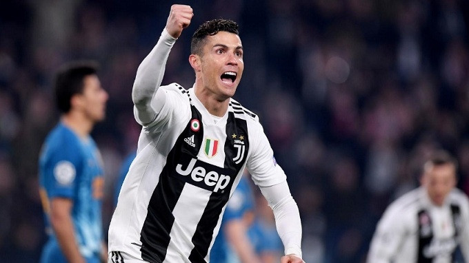 Juventus' Cristiano Ronaldo celebrates scoring their second goal. (Reuters)