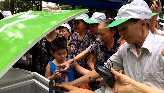 Local residents respond to the programme.