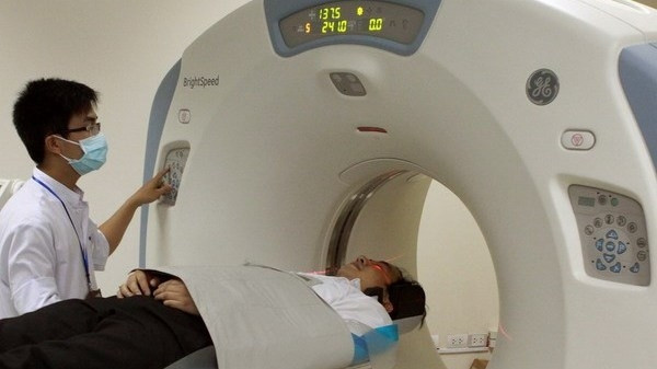 The loan is expected to improve the quality of treatment and disease prevention in Vietnam. (Credit: VNA)