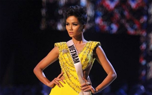 Vietnam representative H'Hen Nie 
