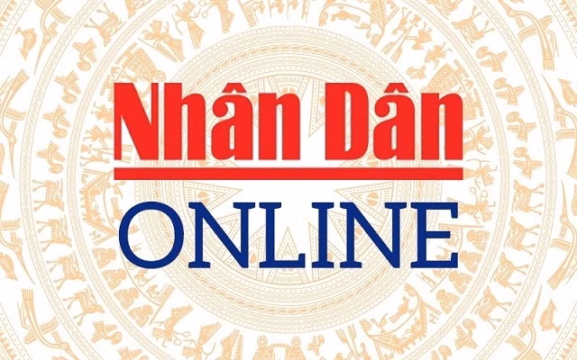 Ho Chi Minh City leaders pay homage to late President Ton Duc Thang