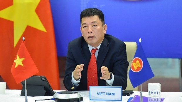 Ambassador Vu Ho, acting head of SOM Vietnam. (Photo: baoquocte.vn)
