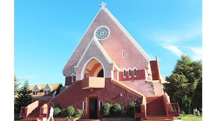 Domaine de Marie church