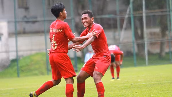 Indonesia U18s celebrate after scoring against the Philippines in their Group A opening match in Binh Duong, August 6, 2019. (Photo: Vietnam Football Federation)