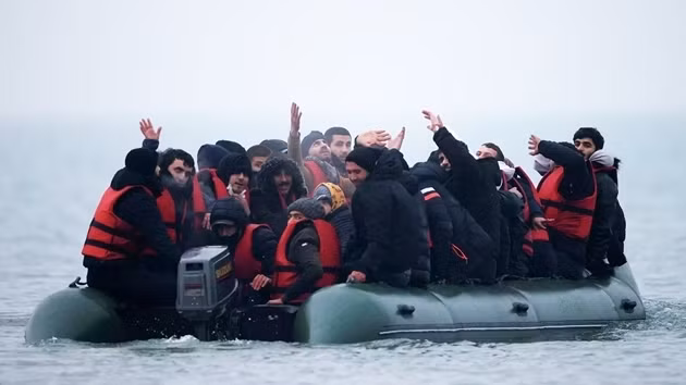 A group of more than 40 people who cast off from near Wimereux in France on November 24 to cross the English Channel into the UK. (Photo: Reuters)