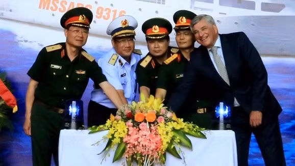 Delegates at the keel laying ceremony
