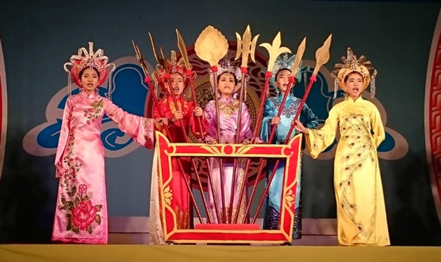 Young students at a 'tuong' training course held by the Centre for Research, Preservation and Development of Vietnam’s Ethnic Culture.