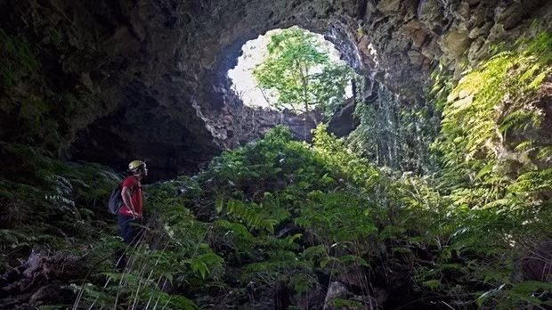 A volcanic cave in the Dak Nong Geopark (Photo: VNA)