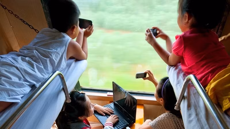 The service is designed to meet the demand of passengers who want to have private space when travelling by rail with their families and friends.