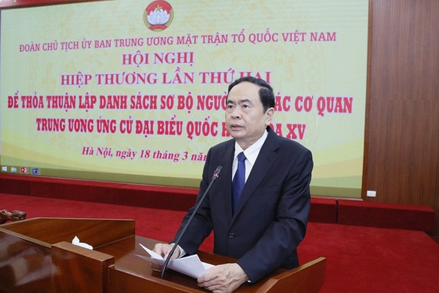 Politburo member, President of the VFF Central Committee and Vice Chairman of the National Election Council Tran Thanh Man speaks at the conference. (Photo: VGP)