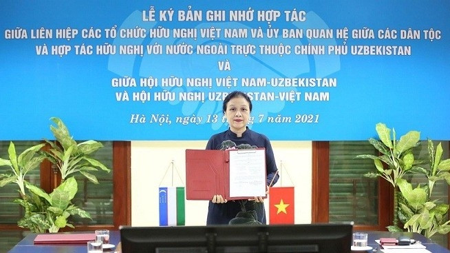 VUFO President Nguyen Phuong Nga at the signing ceremony (Photo: baoquocte.vn)