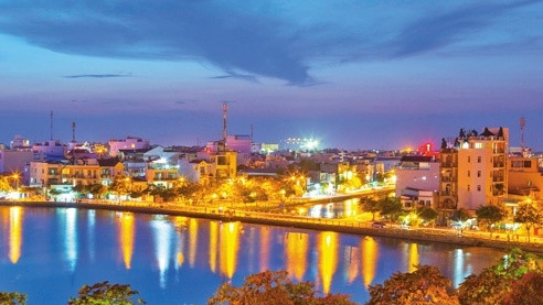 A view of Can Tho city at night