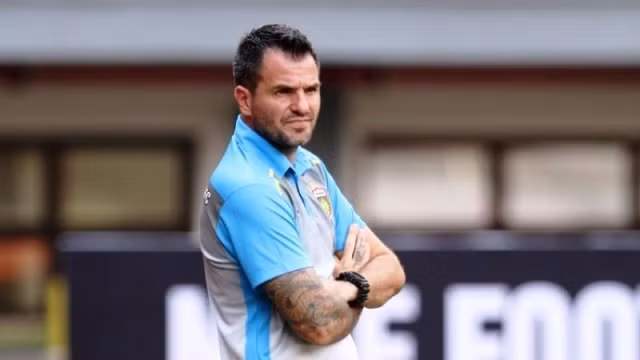 Simon McMenemy had previously coached the Philippines national team and also Vietnam’s Dong Tam Long An. (Photo: aseanfootball.org)