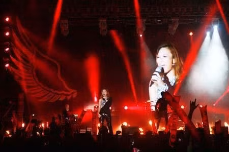 Vietnamese pop star My Tam performing at the concert