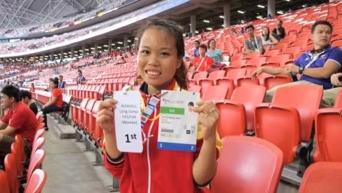  Lai Thi Ngoc Anh grabs a gold medal in the women’s long jump event (Photo: VOV)