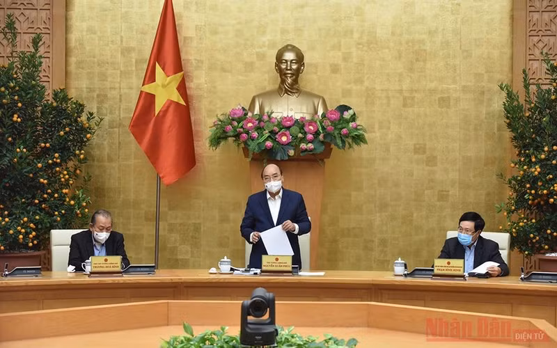 PM Nguyen Xuan Phuc speaks at the meeting. (Photo: NDO/Tran Hai)