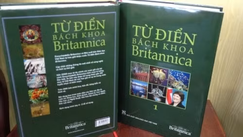 The Vietnamese version of the Encyclopaedia Britannica