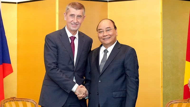Prime Minister Nguyen Xuan Phuc and Prime Minister of the Czech Republic Andrej Babis (Photo: VGP)