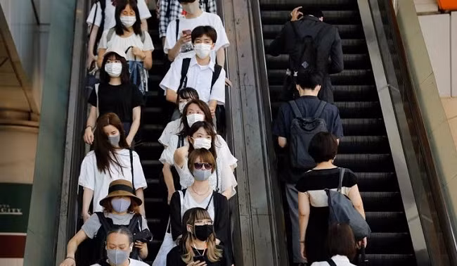 Japan has now registered around 75,300 confirmed COVID-19 cases and 1,441 coronavirus deaths in total. 