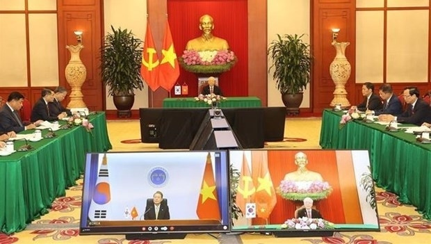 Party General Secretary Nguyen Phu Trong holds online talks with RoK President Yoon Suk-yeol (Photo: VNA)