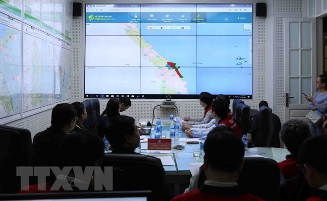 The hypothetical tsunami diagram is transmitted from the National Centre for Hydro-Meteorological Forecasting to the exercise conference in Hanoi on December 26. (Photo: VNA)