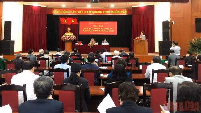 An overview of the meeting (Photo: NDO)