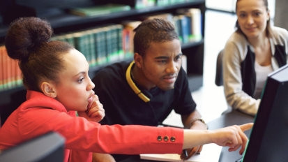 The compensation of knowledge for young people is essential to prevent the persistent consequences of the pandemic on education. (Photo: techlead.vn)