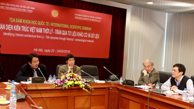 Delegates discuss results of study on ancient architecture under Ly and Tran Dynasties. (Credit: NDO)