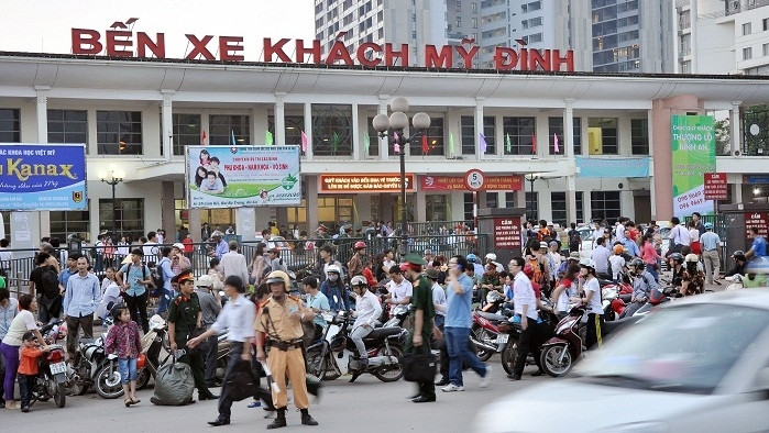 My Dinh bus station (kienthuc.net.vn)