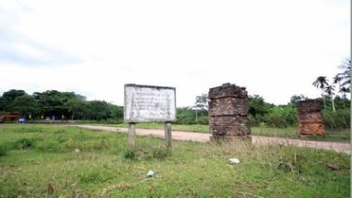 Prisoners who go through the gate are considered as going to hell