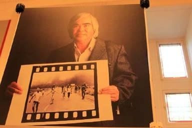 Huynh Cong Ut and his ““Napalm girl” photo