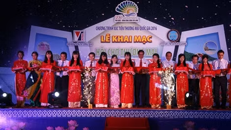 At the opening ceremony (Photo: plo.vn)