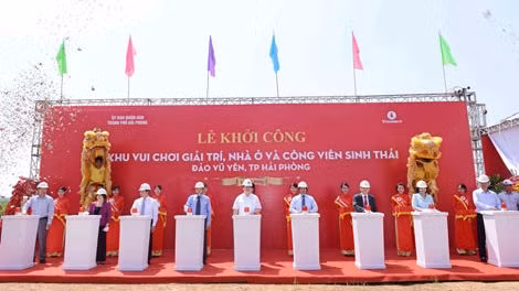 The ground-breaking ceremony takes place on Vu Yen island in Hai Phong city on July 12. (Credit: cand.com.vn)