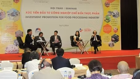 There are good prospects for investment in the processing industry, experts say during the event in Ho Chi Minh City on November 16. (Credit: VGP)