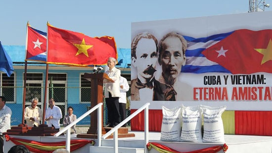 Vietnamese Party General Secretary Nguyen Phu Trong delivers a speech during his visit to Cuba in April, 2012. (Photo: VNA)