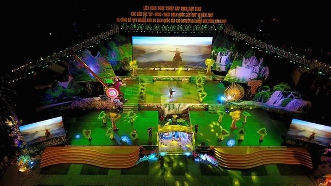 The sixth national festival of the art of Then singing and Tinh gourd lute of the Tay, Nung and Thai ethnic groups concluded in the northernmost province of Ha Giang on May 14 (Photo: VNA)