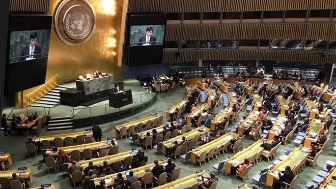 The debate of the UN General Assembly's 73rd session that discussed the draft resolution calling for end to embargo against Cuba (Photo: VNA)
