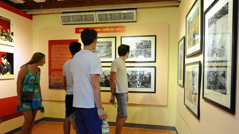 Visitors to the exbition