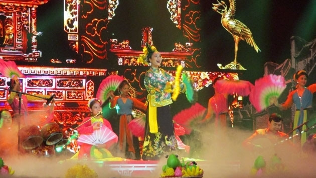 A hau dong ritual performed at the 2016 Hanoi International Film Festival