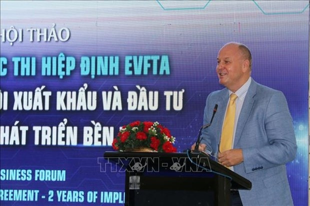 Carsten Schittiek, Minister Counsellor, Head of the Trade Section of the EU Delegation to Vietnam addresses the event. (Photo: VNA)