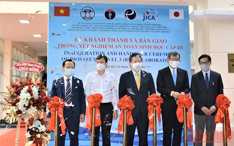 At the ceremony to inaugurate the biosafety level-3 (BSL-3) laboratory at Pasteur Institute in Ho Chi Minh City.