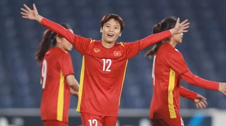 Forward Pham Hai Yen is looking to realise the World Cup dream with Vietnam's national women's football team. (Photo: FIFA)