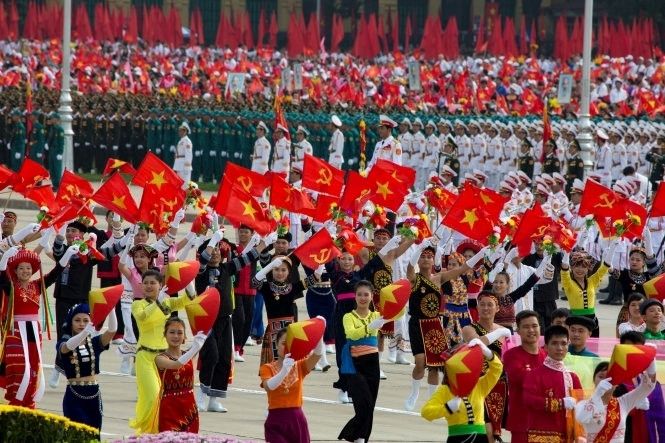Promoting the spirit of the Great Spring Victory of 1975 in the new period